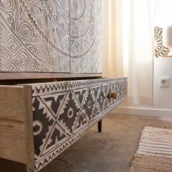 Armoire<Made in Meubles Armoire sculptée en bois de manguier Marc