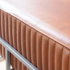 Banc<Made in Meubles Banc arrondi en cuir marron Gaby