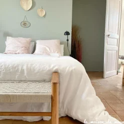 Banc<Made in Meubles Banc en bois de teck et tissu Pénélope