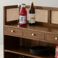 Meuble Bar<Made in Meubles Bar en bois de manguier et cannage Remick