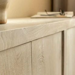 Buffet<Made in Meubles Buffet 4 portes en bois de manguier blanchi Alison