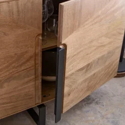 Buffet<Made in Meubles Buffet en bois de manguier et métal Eglantine