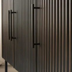 Buffet<Made in Meubles Buffet en métal et marbre Alfred