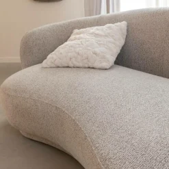 Canapé<Made in Meubles Canapé en tissu bouclette gris 3 places Maddy