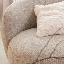 Canapé<Made in Meubles Canapé en tissu bouclette gris 3 places Maddy