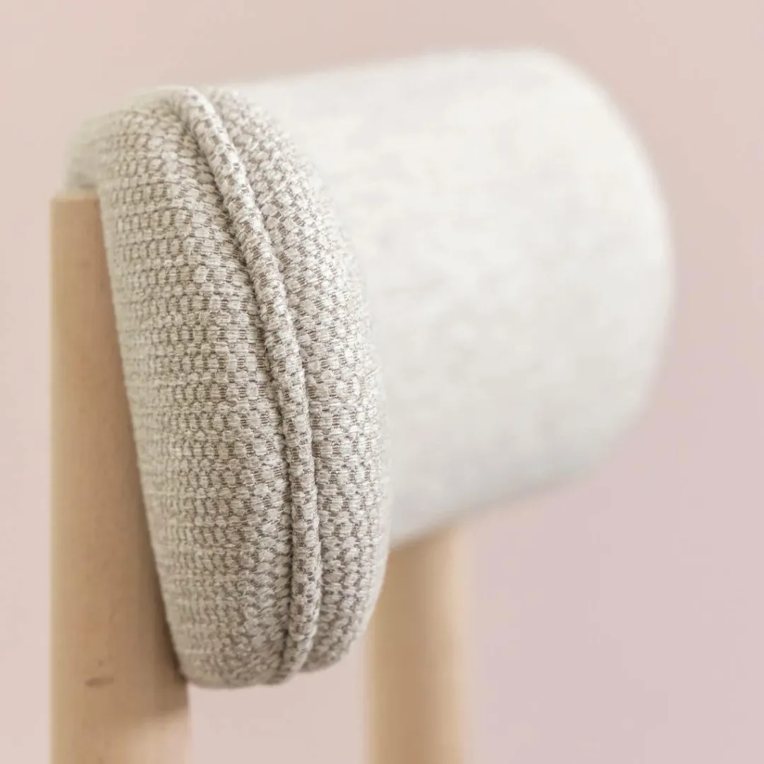 Chaise<Made in Meubles Chaise en bois de hêtre clair et tissu Aline (lot de 2)