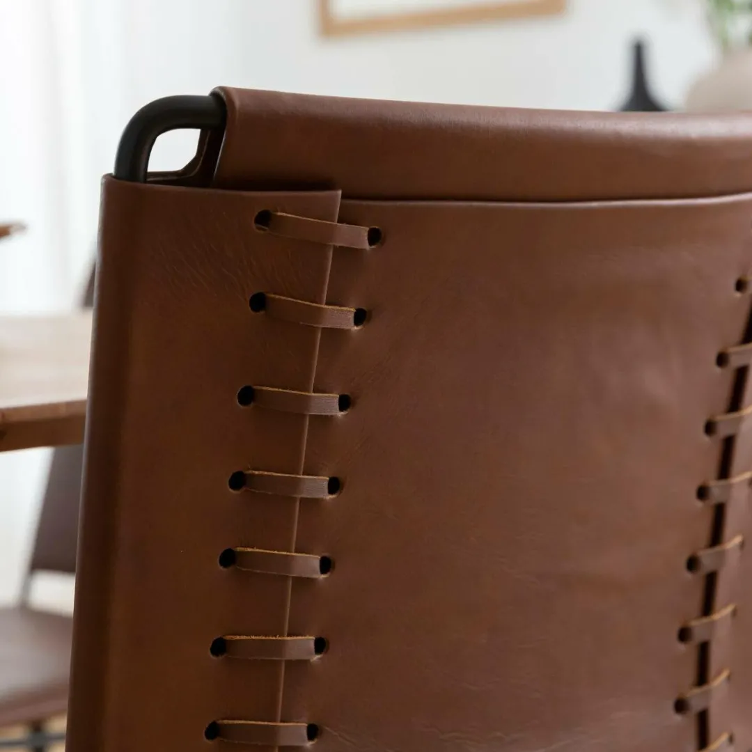 Chaise<Made in Meubles Chaise en cuir marron Valéria (lot de 2)