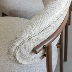 Chaise<Made in Meubles Chaise en tissu écru et pieds en métal effet bois Janis (lot de 2)