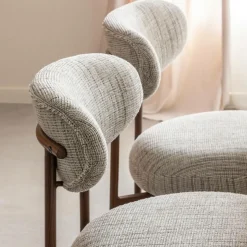 Chaise<Made in Meubles Chaise tissu écru chiné taupe pieds métal effet bois Janis (lot de 2)