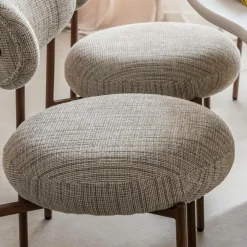 Chaise<Made in Meubles Chaise tissu écru chiné taupe pieds métal effet bois Janis (lot de 2)