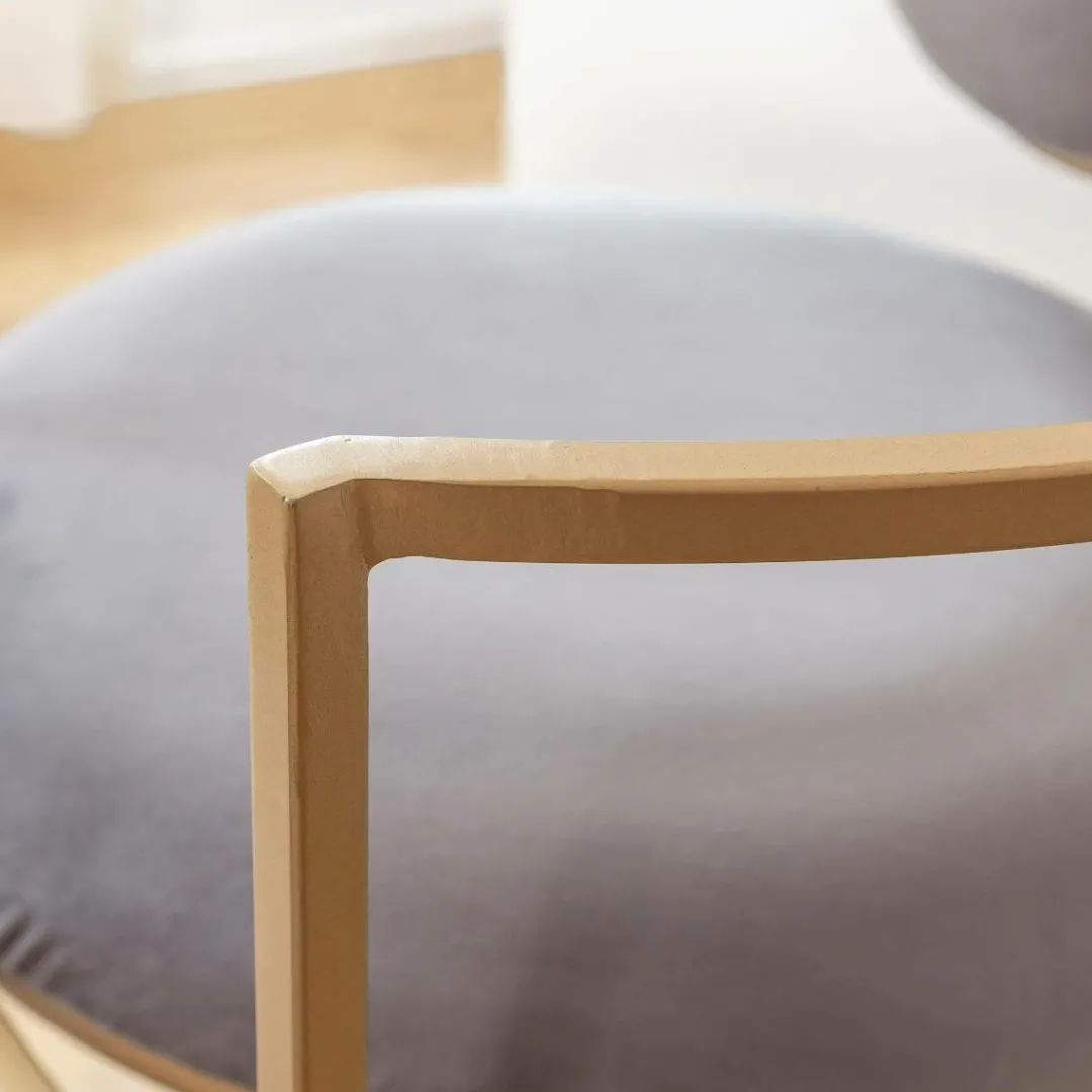 Fauteuil<Made in Meubles Fauteuil en velours et métal doré Albin