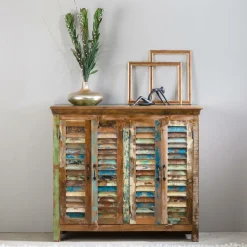 Buffet<Made in Meubles Petit buffet à  lattes en bois coloré Ethnik