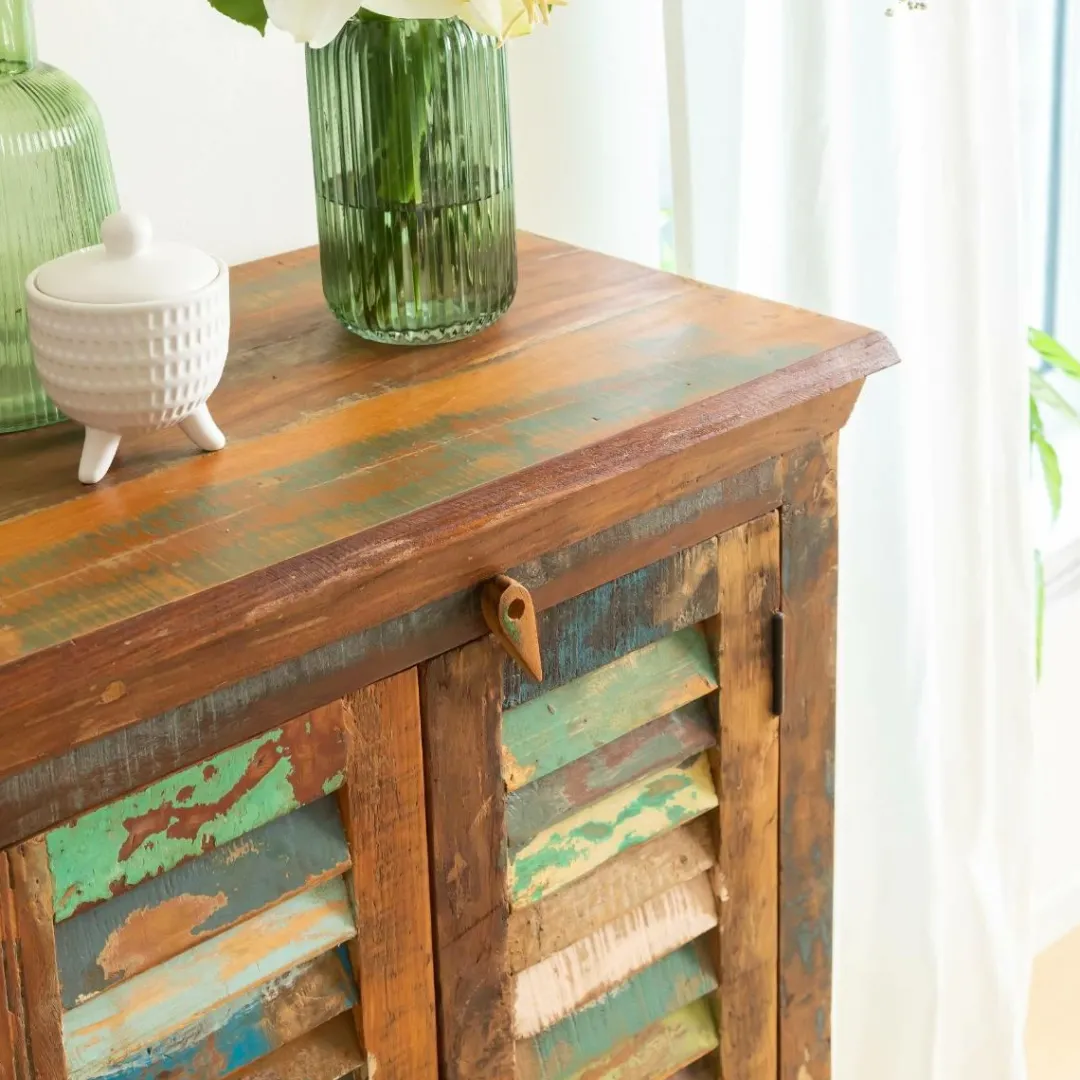 Buffet<Made in Meubles Petit buffet à lattes en bois coloré Ethnik