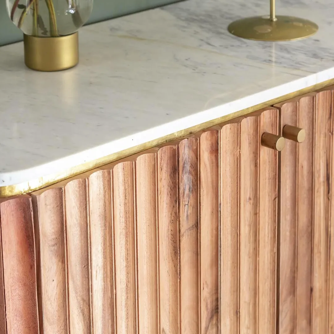 Buffet<Made in Meubles Petit buffet en bois d'acacia et marbre blanc Judith