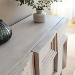 Buffet<Made in Meubles Petit buffet en bois de manguier Tristan