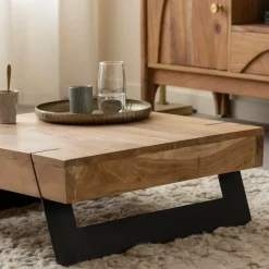 Table Basse<Made in Meubles Table basse carrée en bois d'acacia et métal Cassius